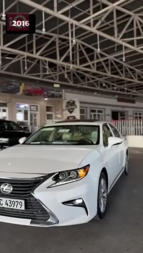 Car Video Thumbnail